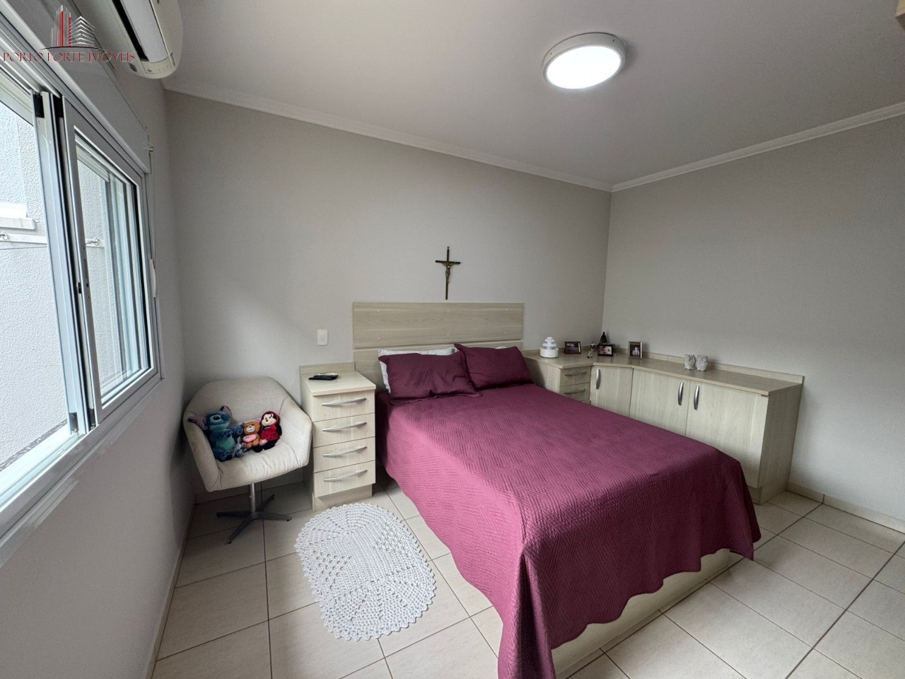 Casa, 3 quartos, 250 m² - Foto 16