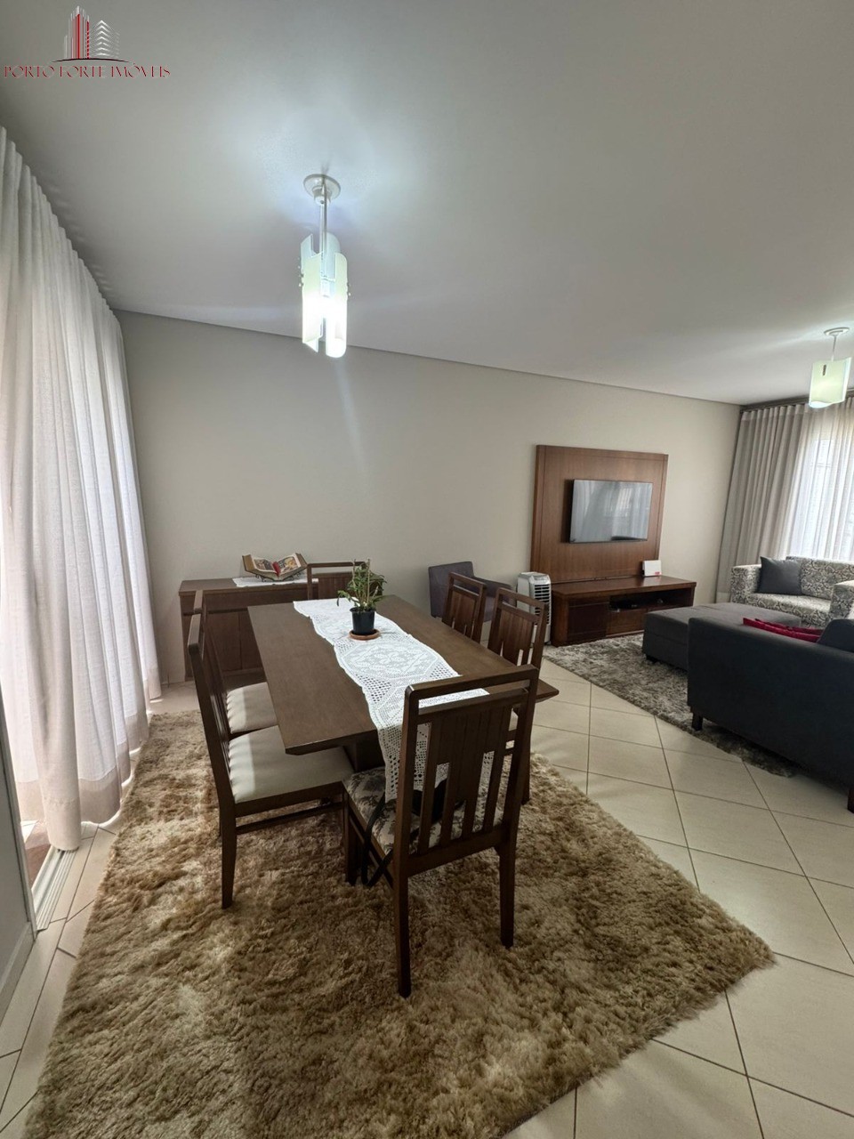 Casa, 3 quartos, 250 m² - Foto 4