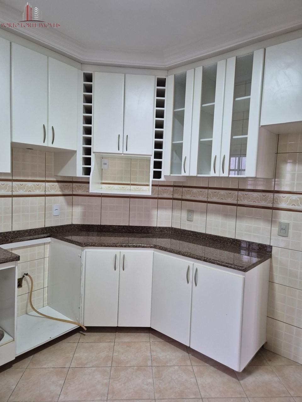 Casa, 4 quartos, 250 m² - Foto 9