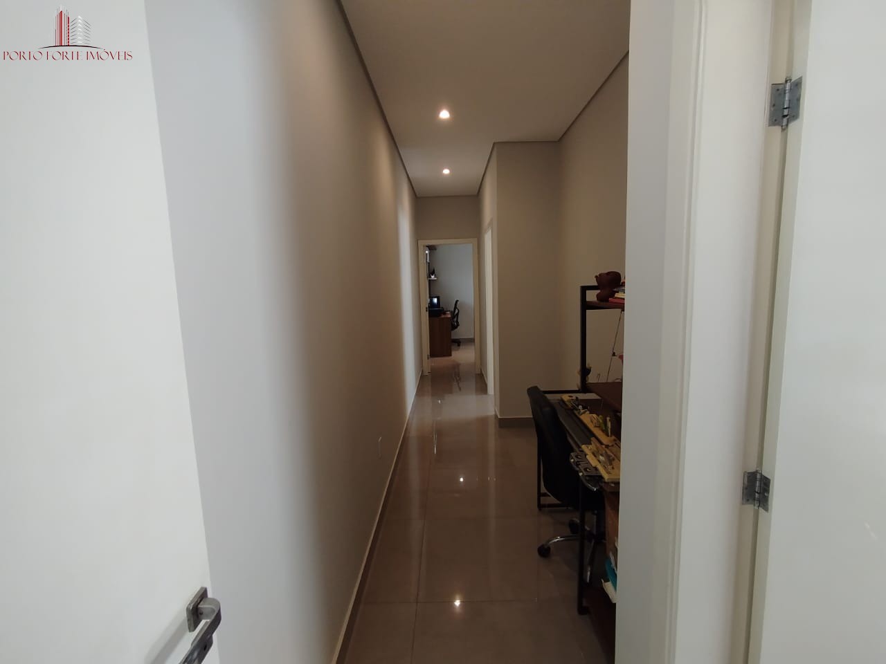 Casa, 3 quartos, 300 m² - Foto 14