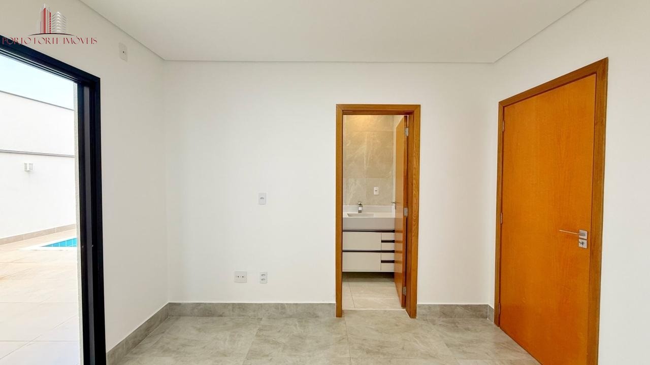 Casa, 3 quartos, 306 m² - Foto 18
