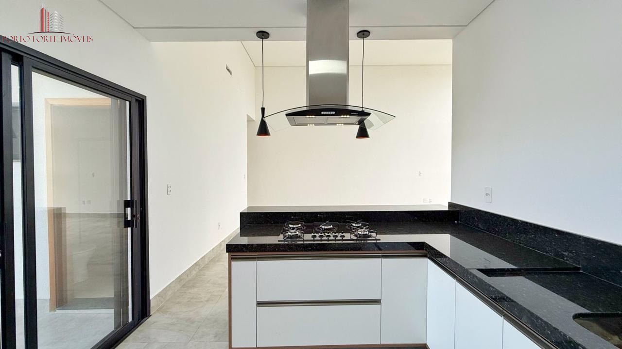 Casa, 3 quartos, 306 m² - Foto 4