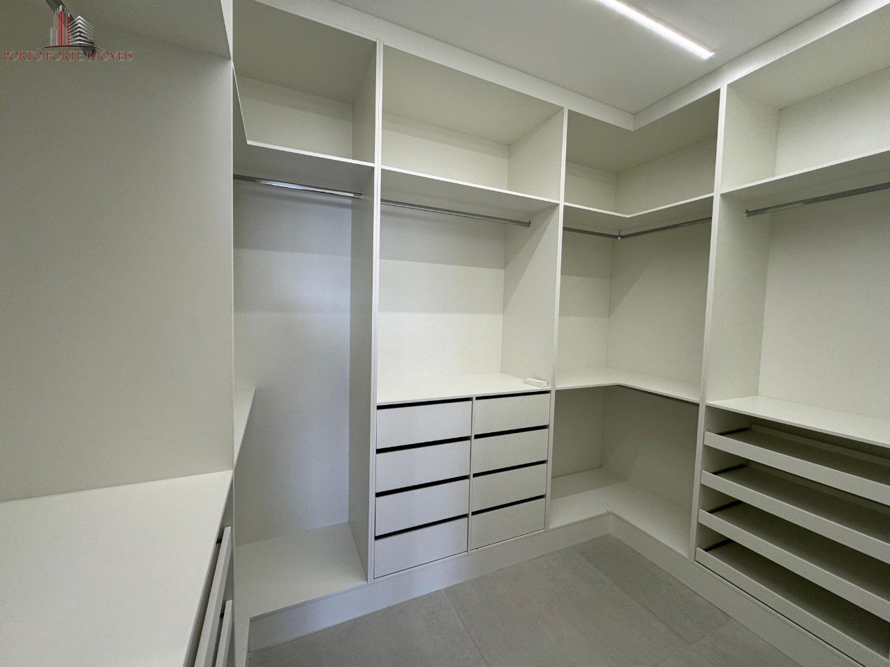 Casa, 3 quartos, 263 m² - Foto 11