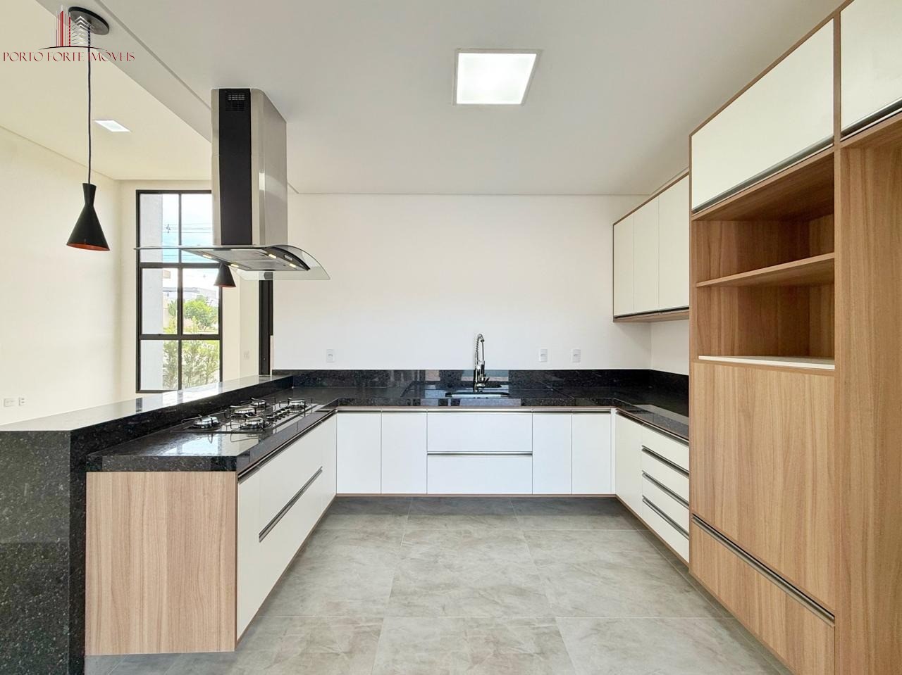 Casa, 3 quartos, 306 m² - Foto 3