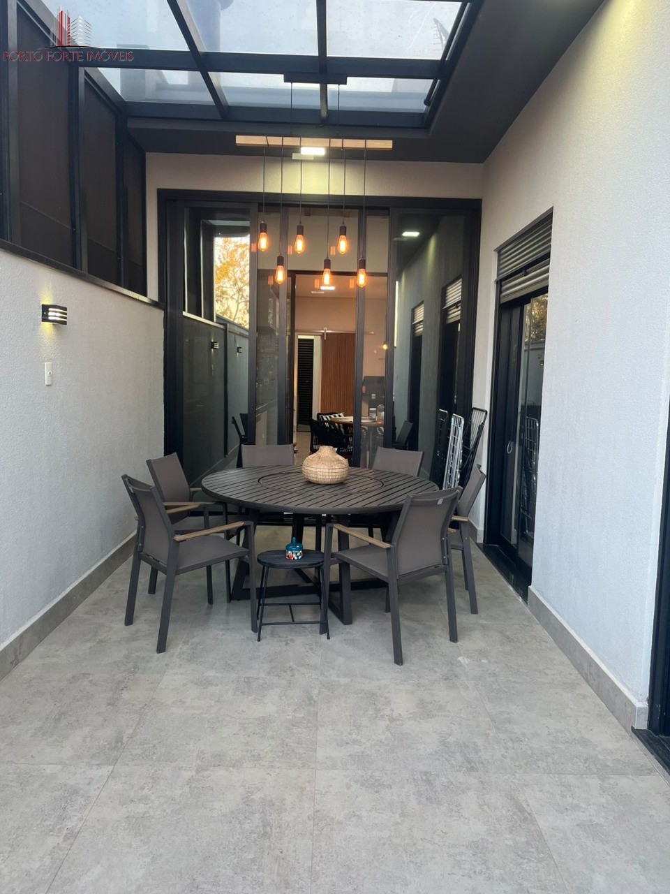 Casa, 3 quartos, 240 m² - Foto 4