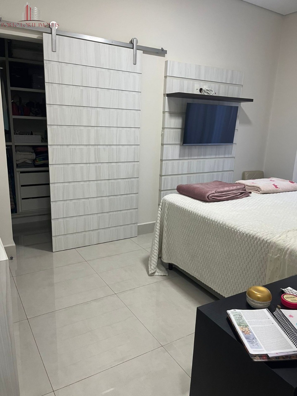 Casa, 3 quartos, 240 m² - Foto 12