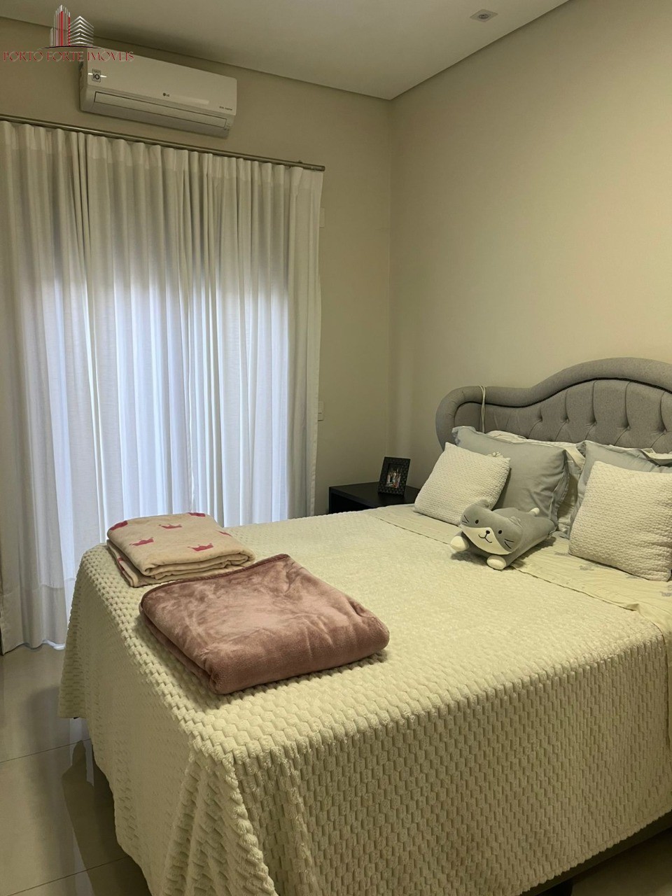 Casa, 3 quartos, 240 m² - Foto 11