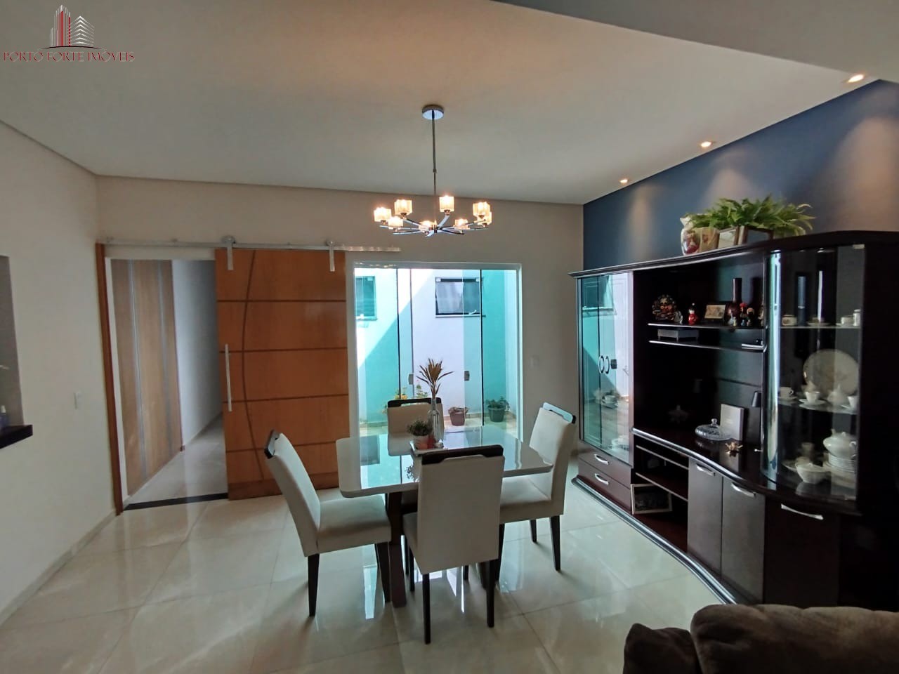 Casa, 3 quartos, 250 m² - Foto 6