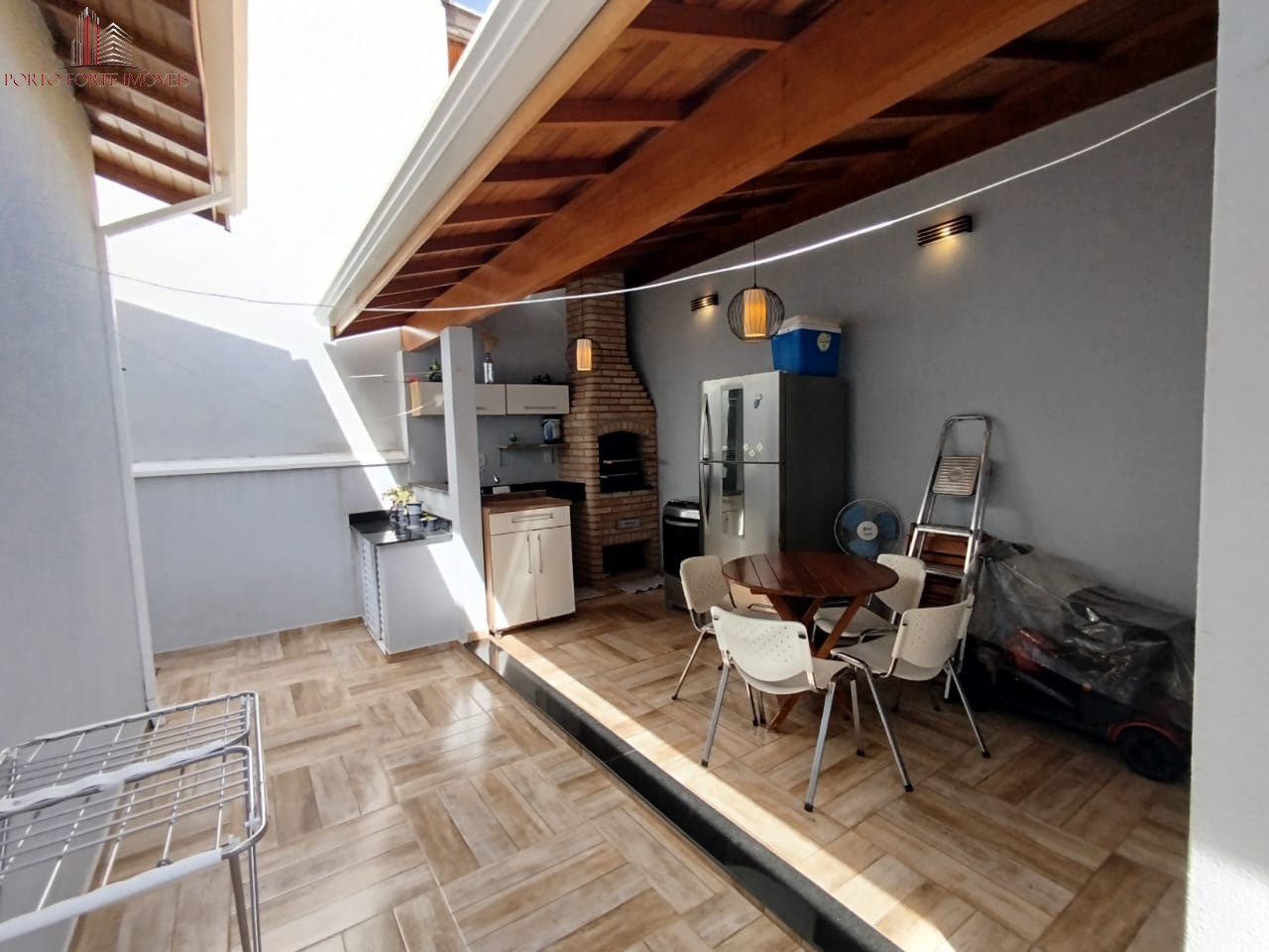 Casa, 3 quartos, 250 m² - Foto 25