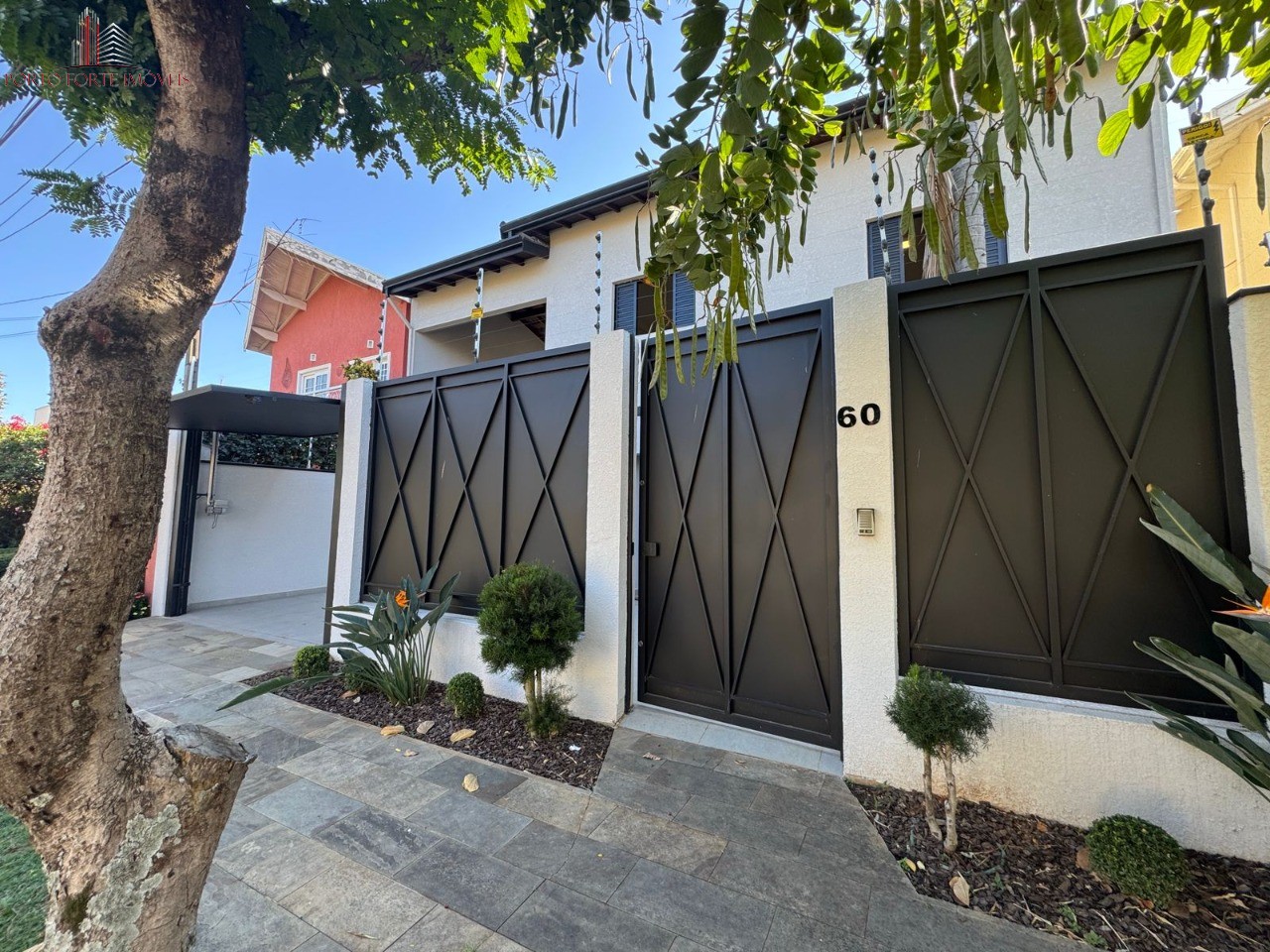 Casa, 4 quartos, 391 m² - Foto 2