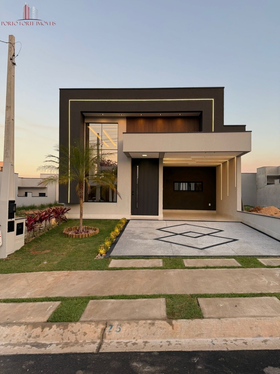 Casa, 3 quartos, 200 m² - Foto 1