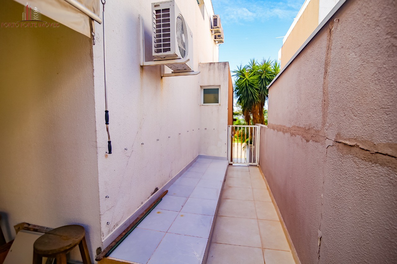 Casa, 3 quartos, 204 m² - Foto 13