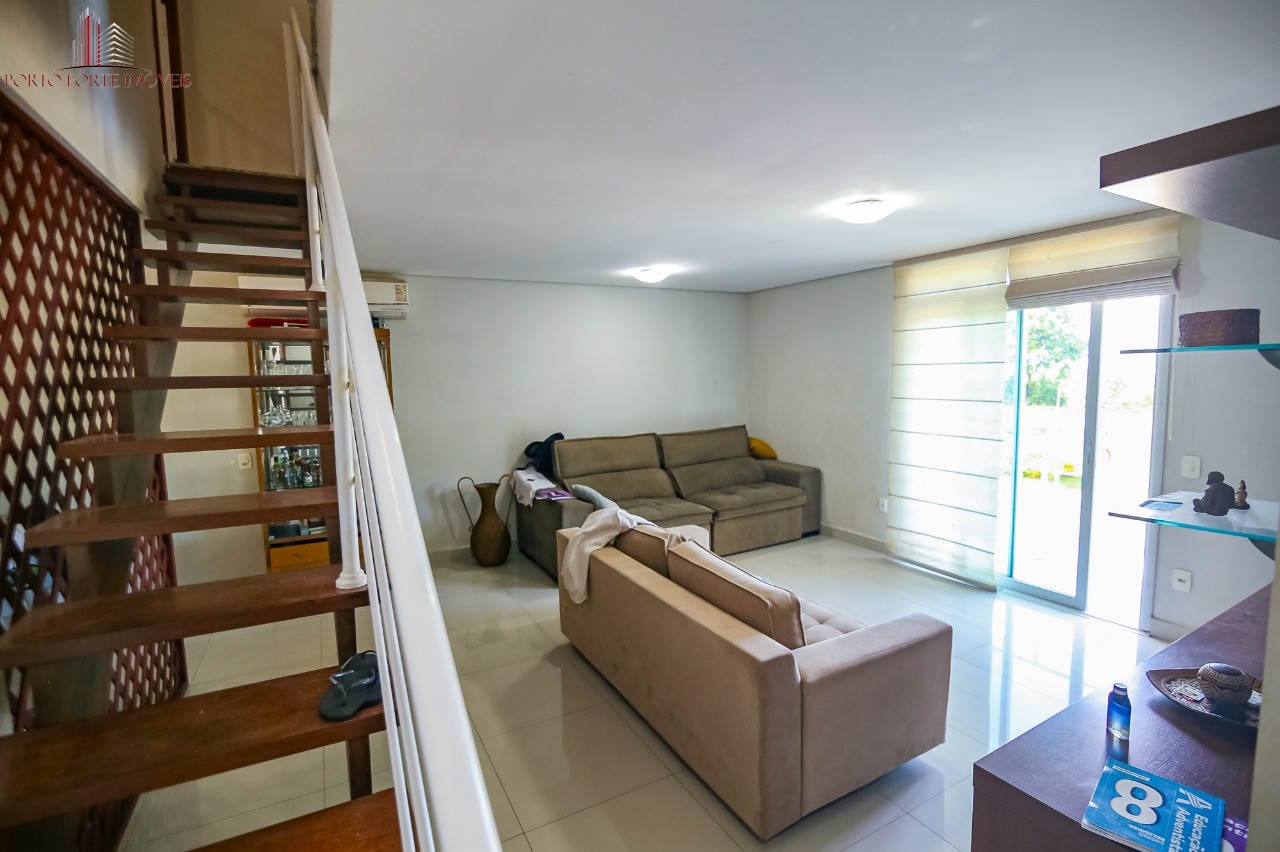 Casa, 3 quartos, 204 m² - Foto 1