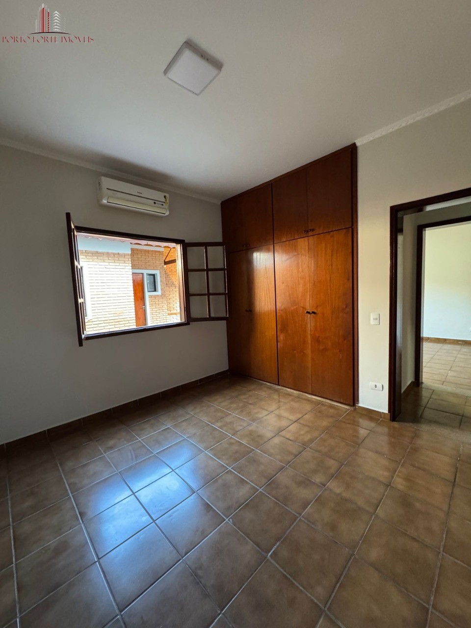 Casa, 3 quartos, 360 m² - Foto 9