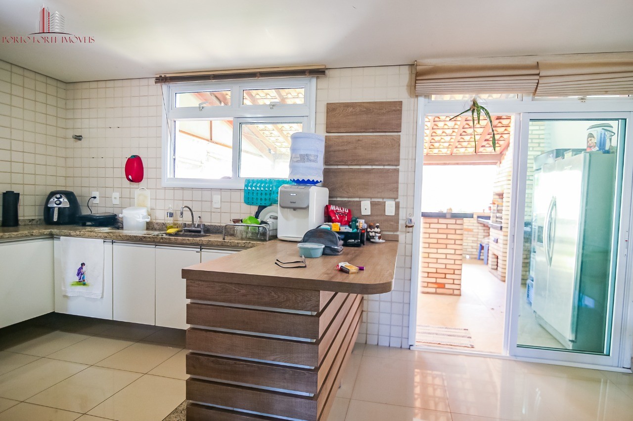 Casa, 3 quartos, 204 m² - Foto 8