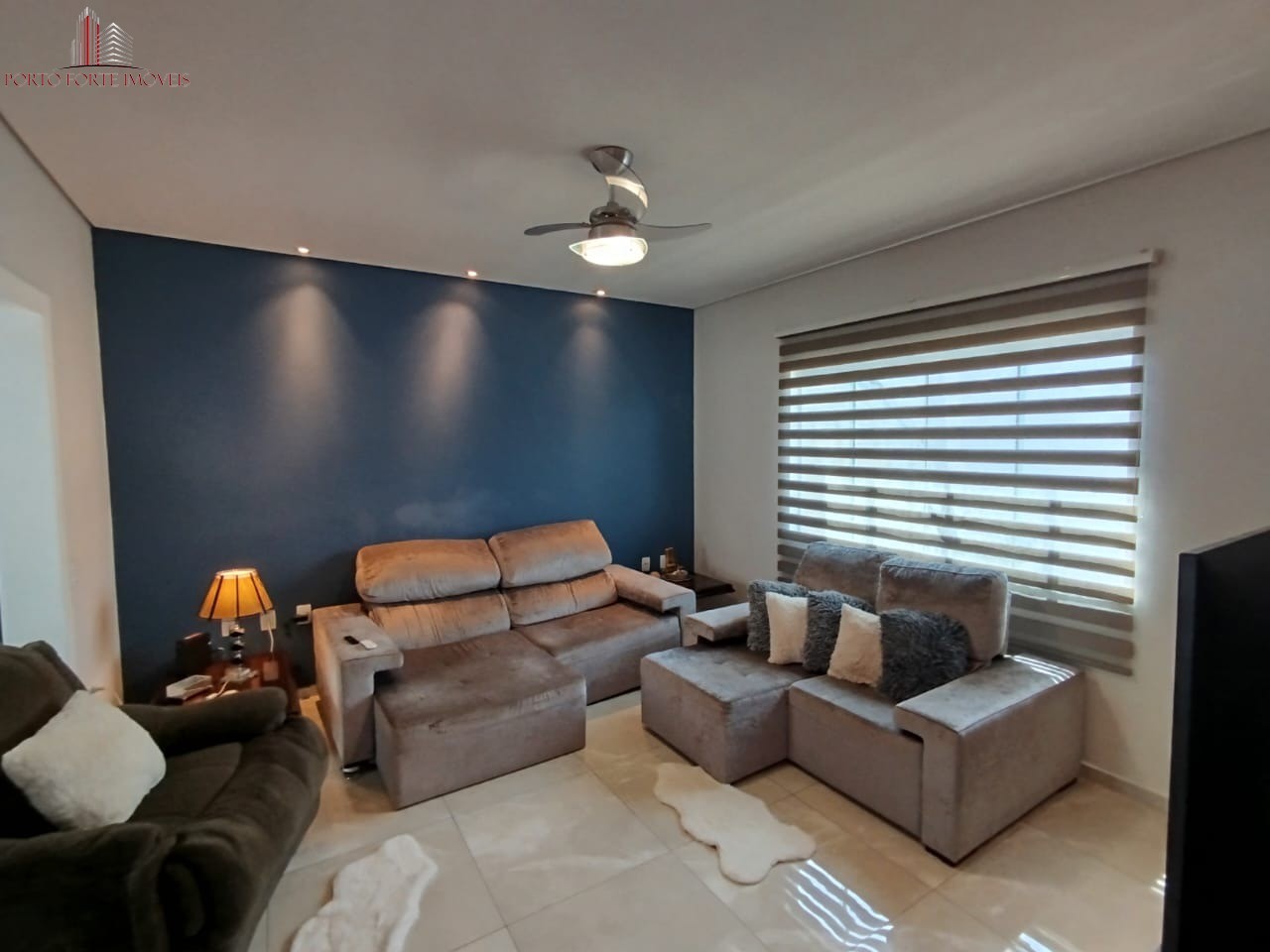 Casa, 3 quartos, 250 m² - Foto 4