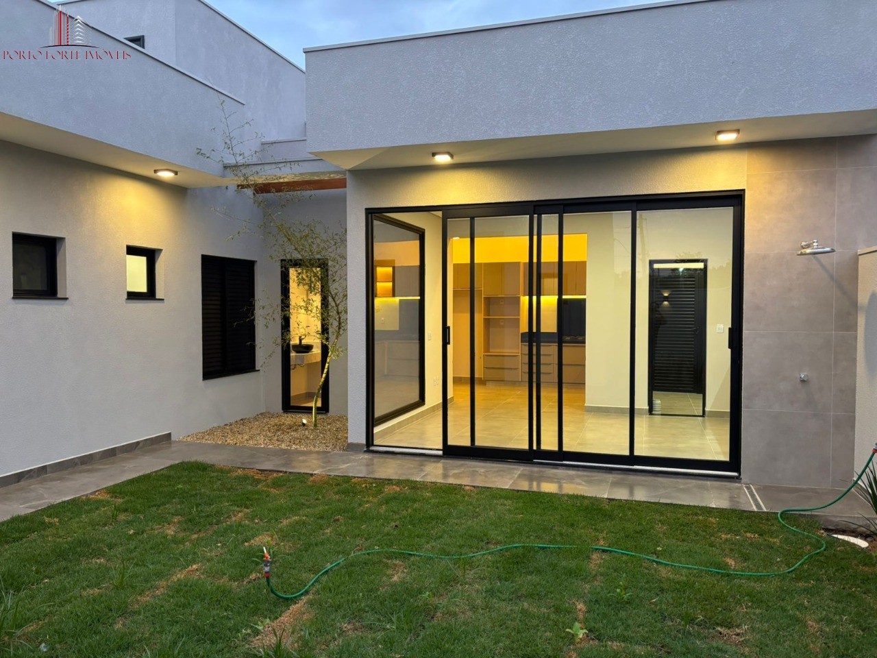 Casa, 3 quartos, 300 m² - Foto 4