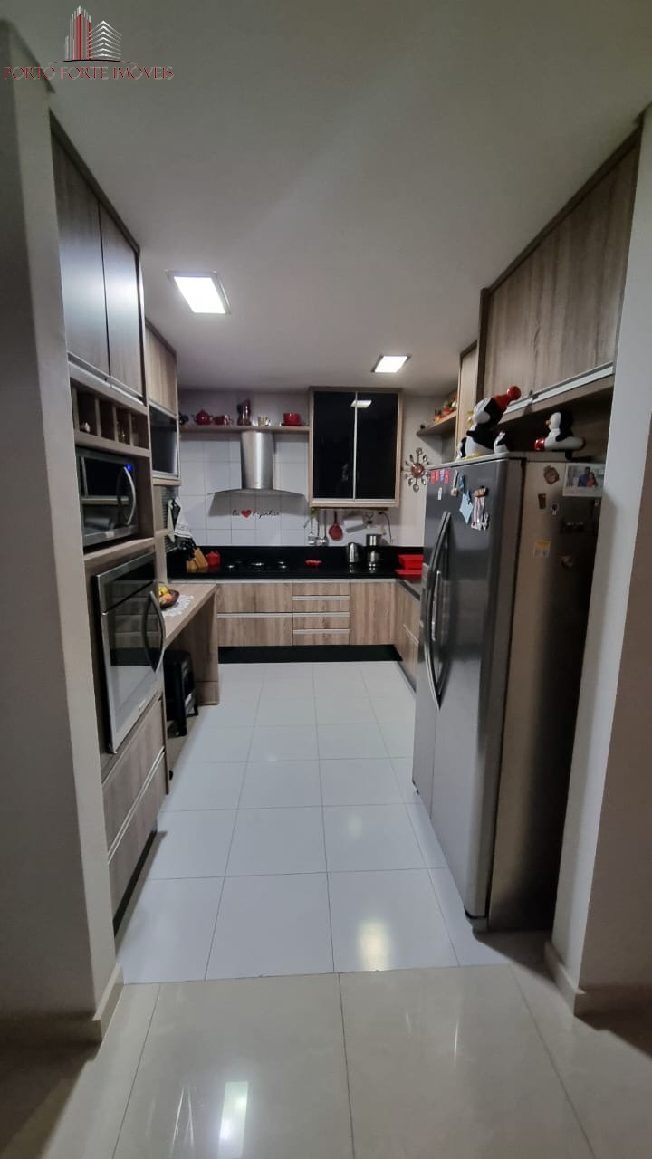 Casa, 3 quartos, 225 m² - Foto 4