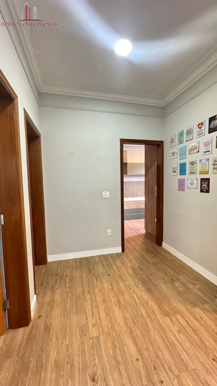 Casa, 4 quartos, 390 m² - Foto 9