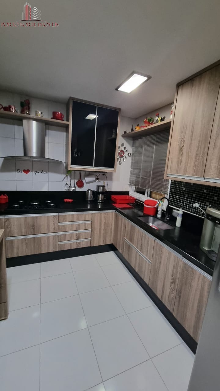 Casa, 3 quartos, 225 m² - Foto 8