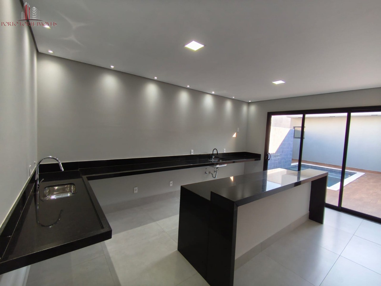 Casa, 3 quartos, 300 m² - Foto 14