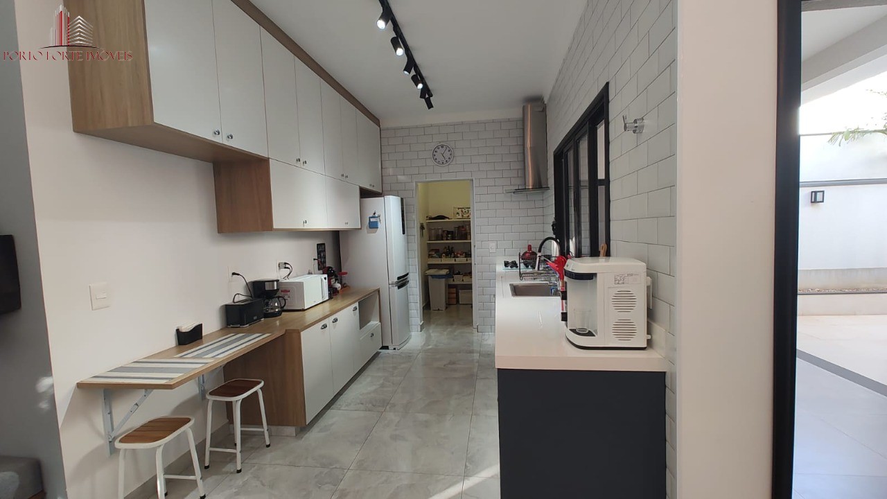 Casa, 3 quartos, 300 m² - Foto 13