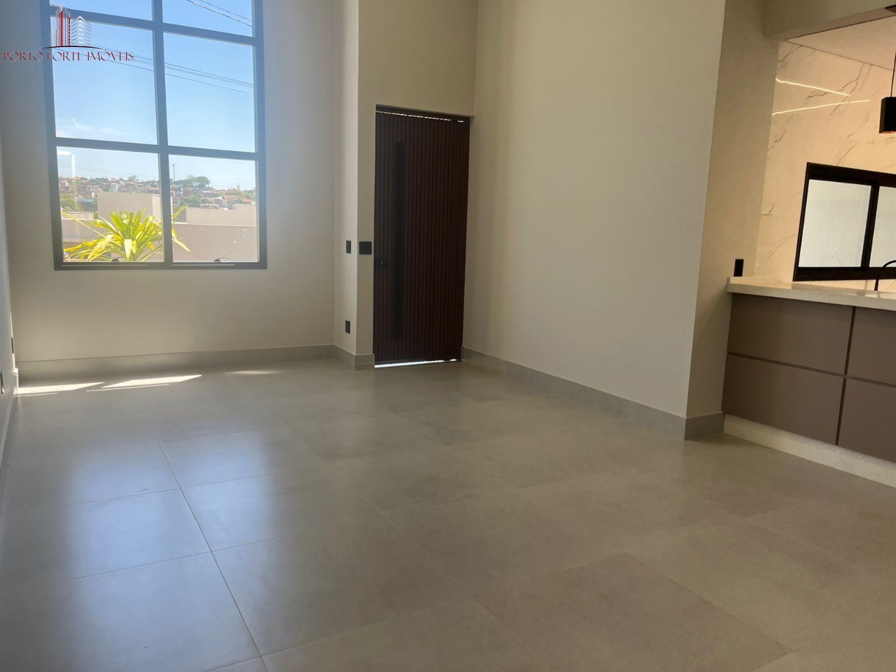Casa, 3 quartos, 215 m² - Foto 2