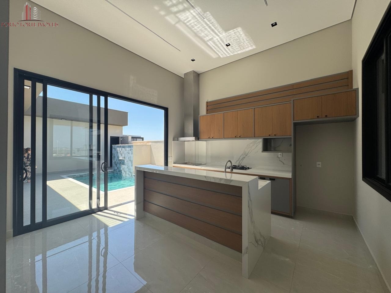 Casa, 3 quartos, 300 m² - Foto 13