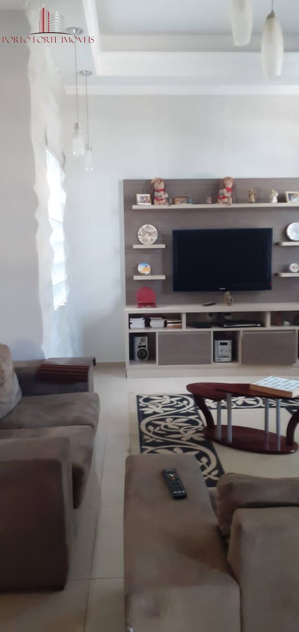 Casa, 3 quartos, 300 m² - Foto 3