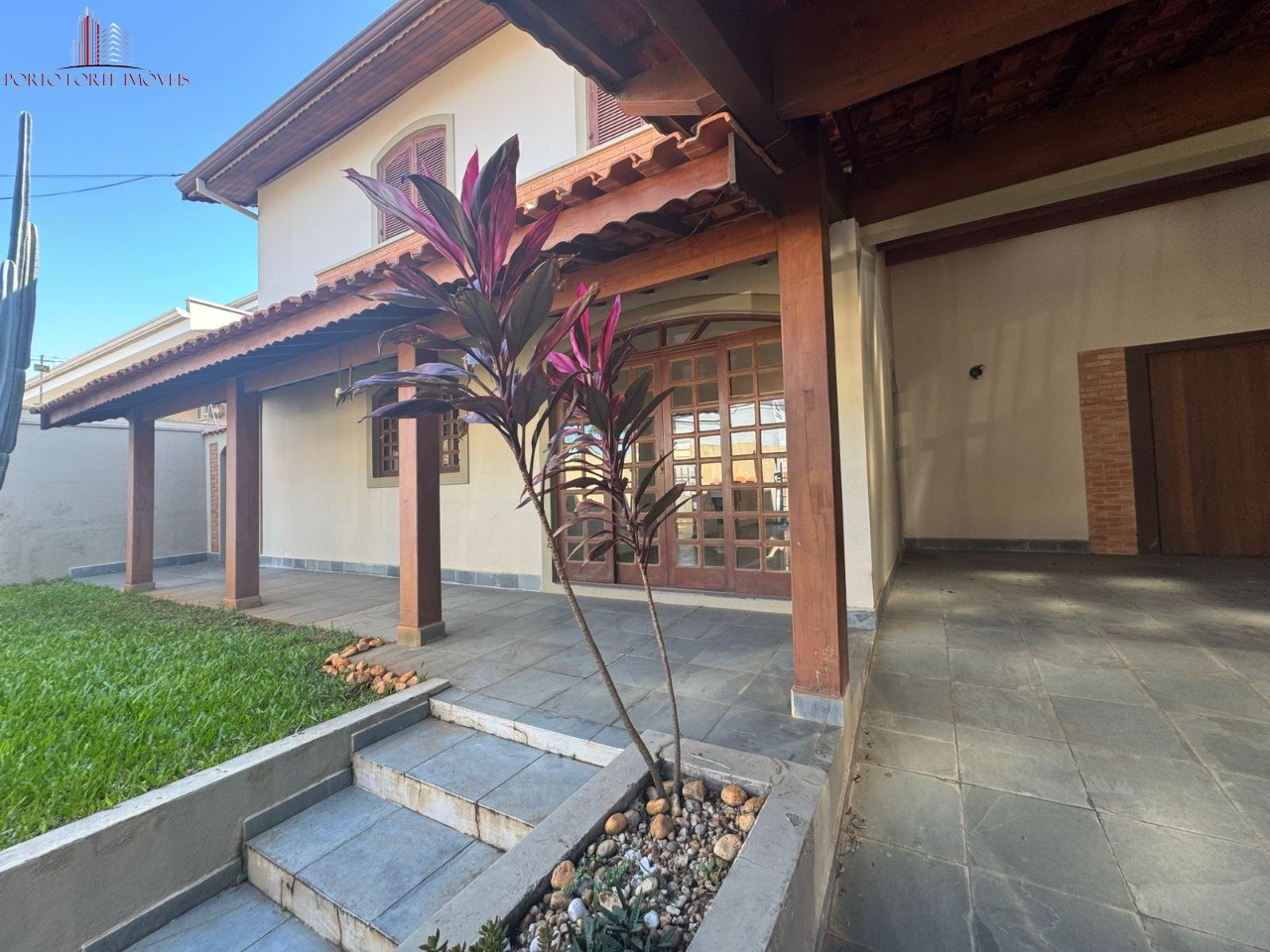 Casa, 3 quartos, 328 m² - Foto 3