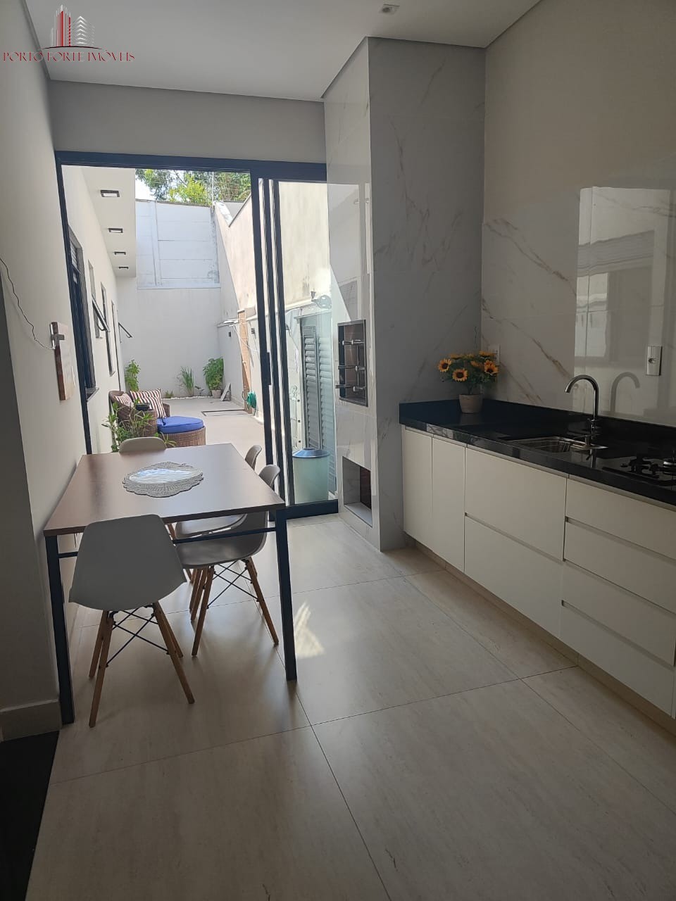 Casa, 3 quartos, 240 m² - Foto 7