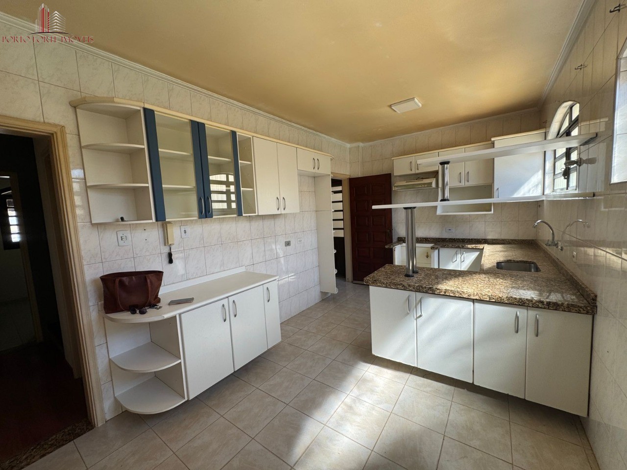 Casa, 3 quartos, 328 m² - Foto 16