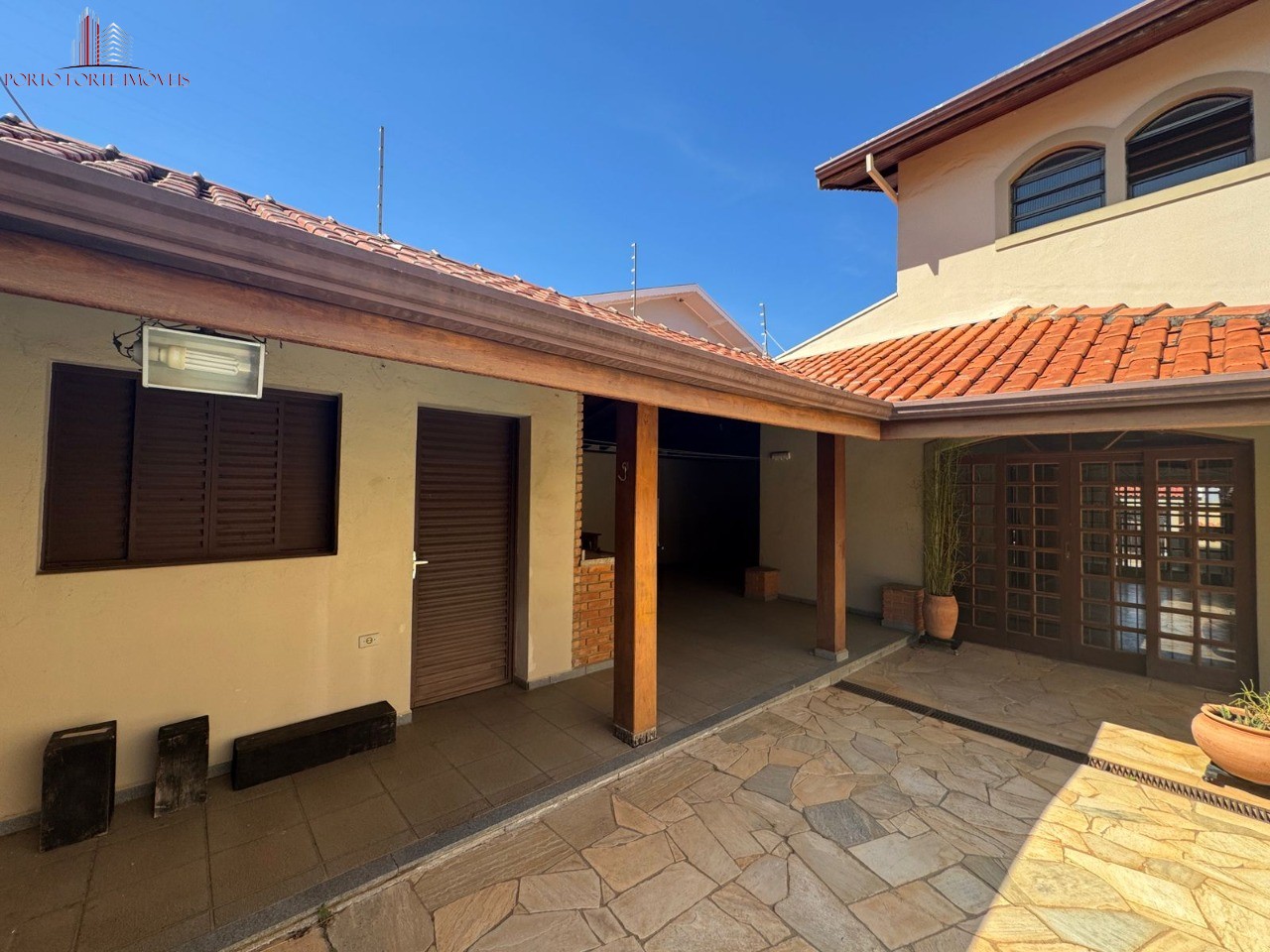 Casa, 3 quartos, 328 m² - Foto 38