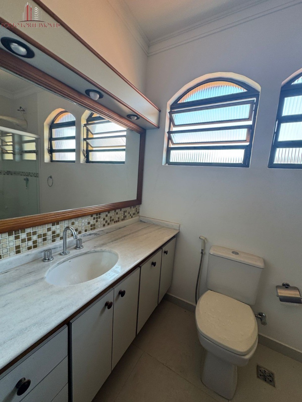 Casa, 3 quartos, 328 m² - Foto 25