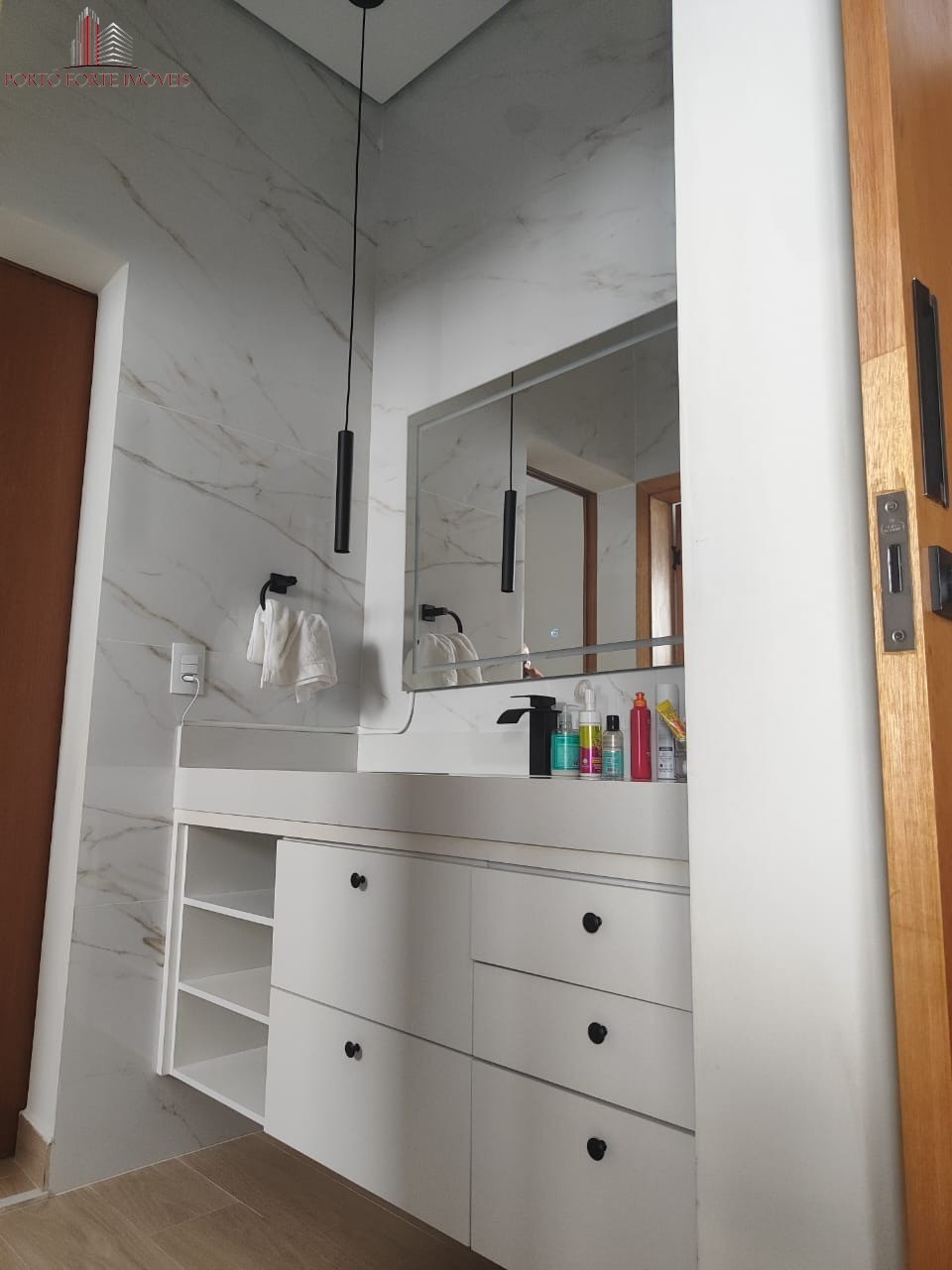 Casa, 3 quartos, 240 m² - Foto 12