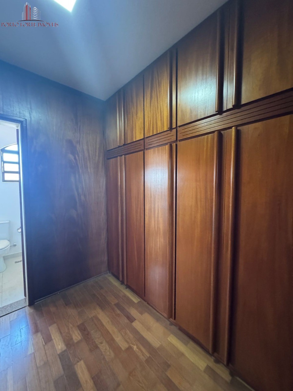 Casa, 3 quartos, 328 m² - Foto 28