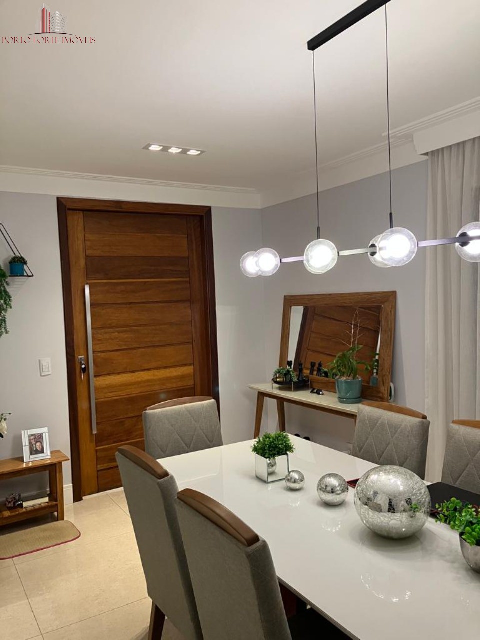Casa, 3 quartos, 189 m² - Foto 2