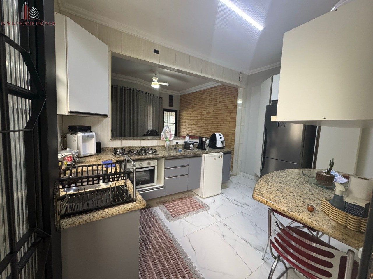 Casa, 3 quartos, 137 m² - Foto 4