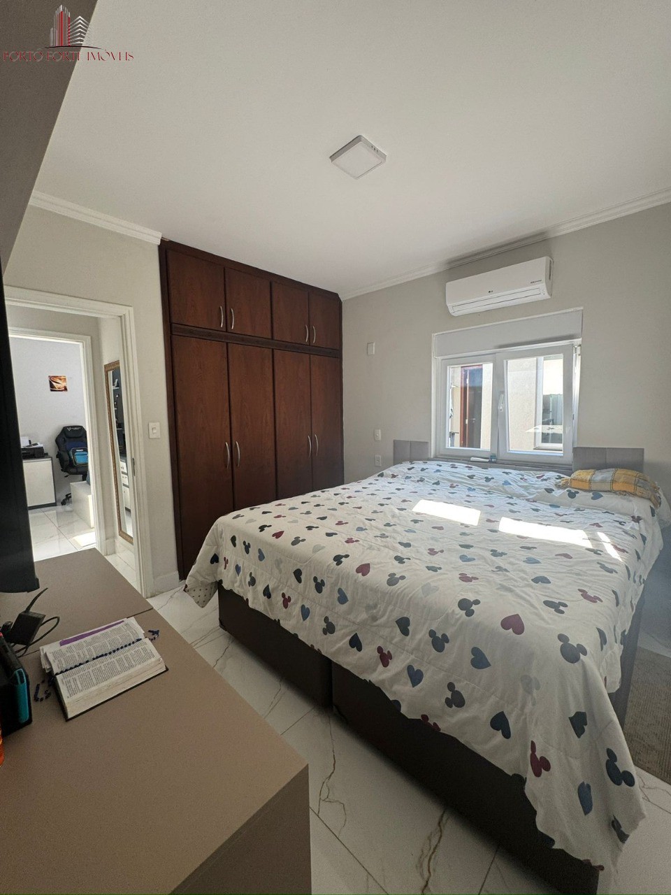 Casa, 4 quartos, 250 m² - Foto 27