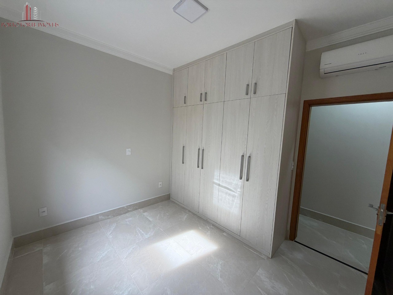 Casa, 3 quartos, 200 m² - Foto 13