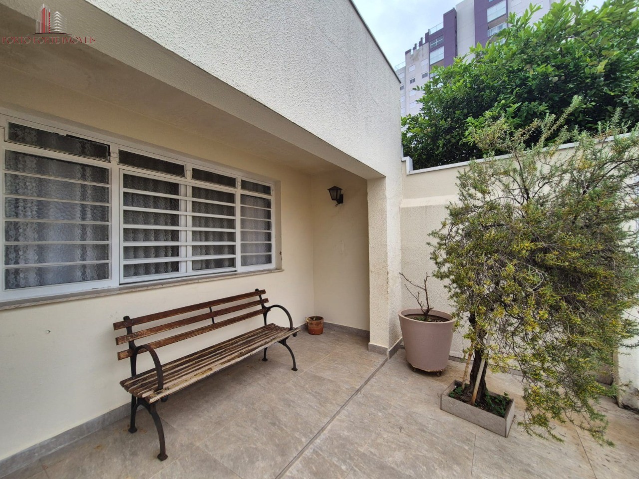 Casa, 4 quartos, 271 m² - Foto 1