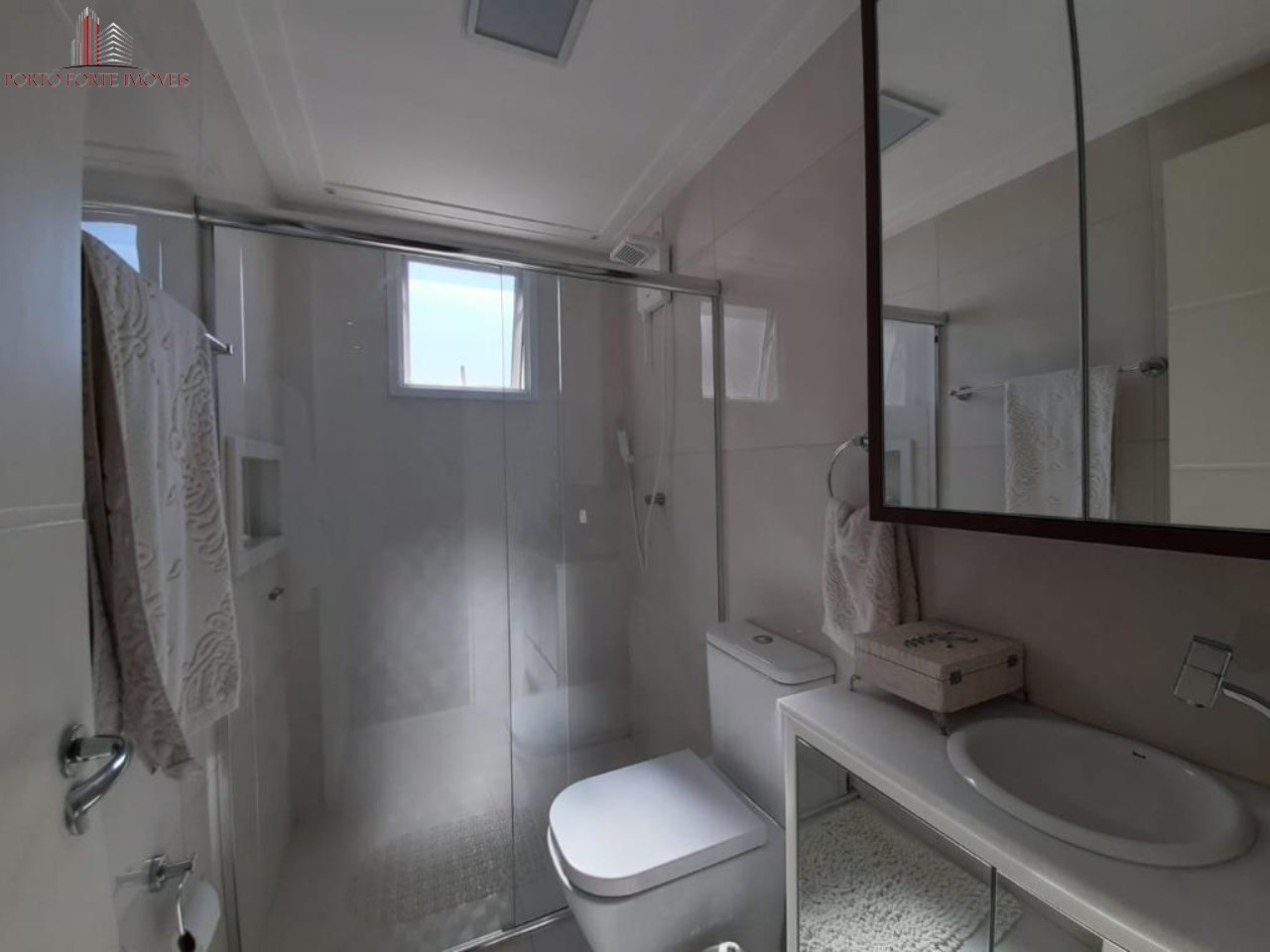 Cobertura, 3 quartos, 211 m² - Foto 12