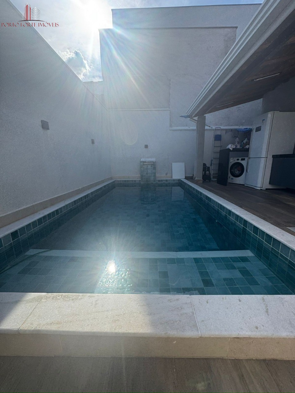 Casa, 4 quartos, 250 m² - Foto 1