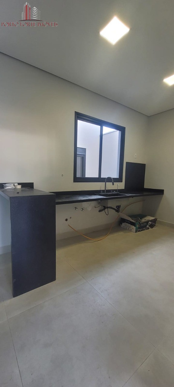 Casa, 3 quartos, 224 m² - Foto 4