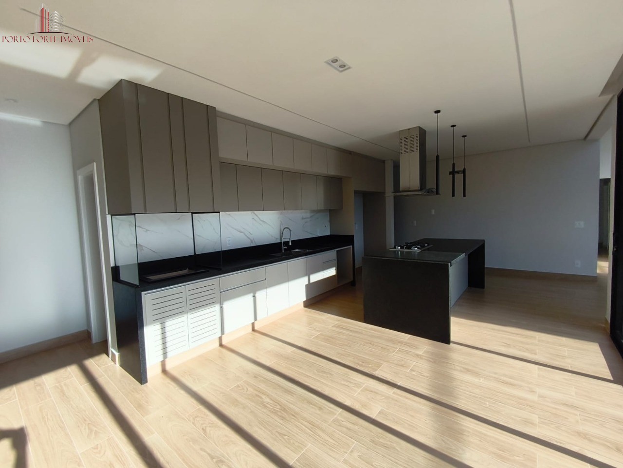 Casa, 3 quartos, 328 m² - Foto 5