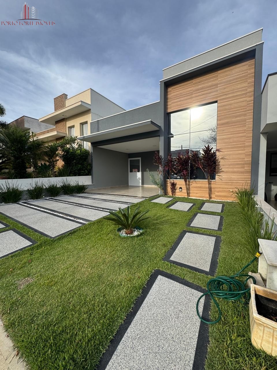 Casa, 3 quartos, 200 m² - Foto 1