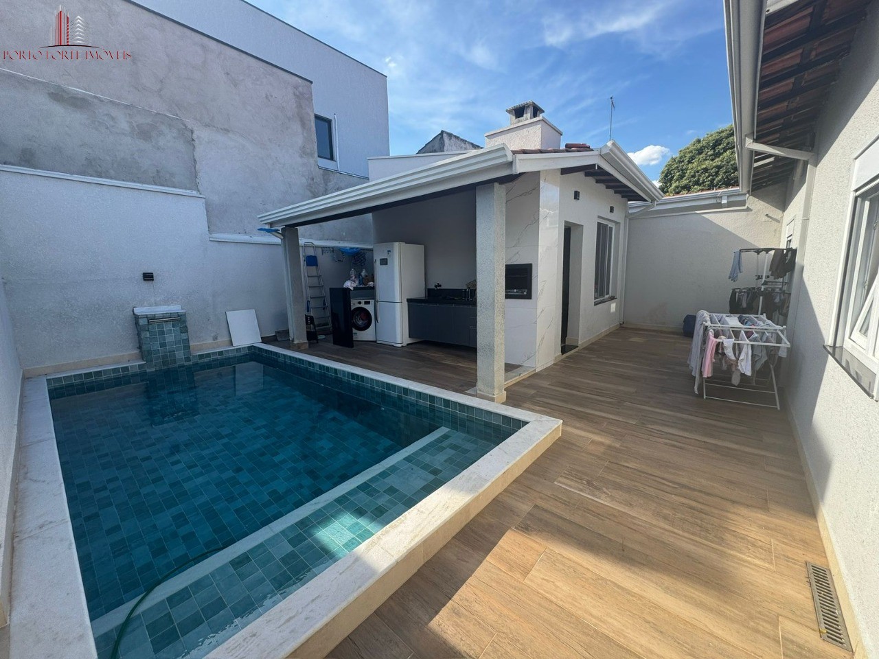 Casa, 4 quartos, 250 m² - Foto 5