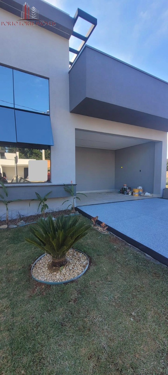 Casa, 3 quartos, 224 m² - Foto 1