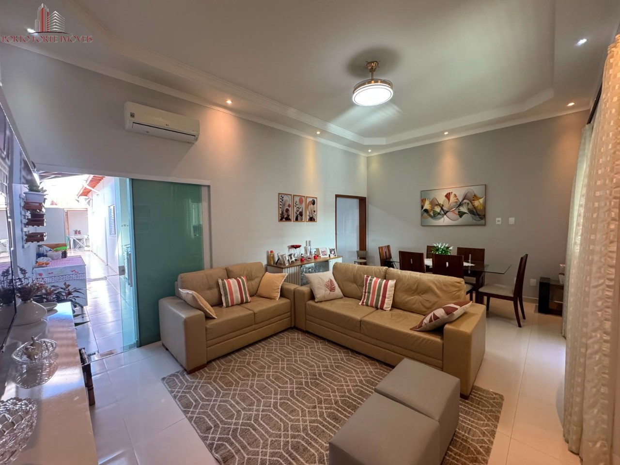 Casa, 3 quartos, 183 m² - Foto 1