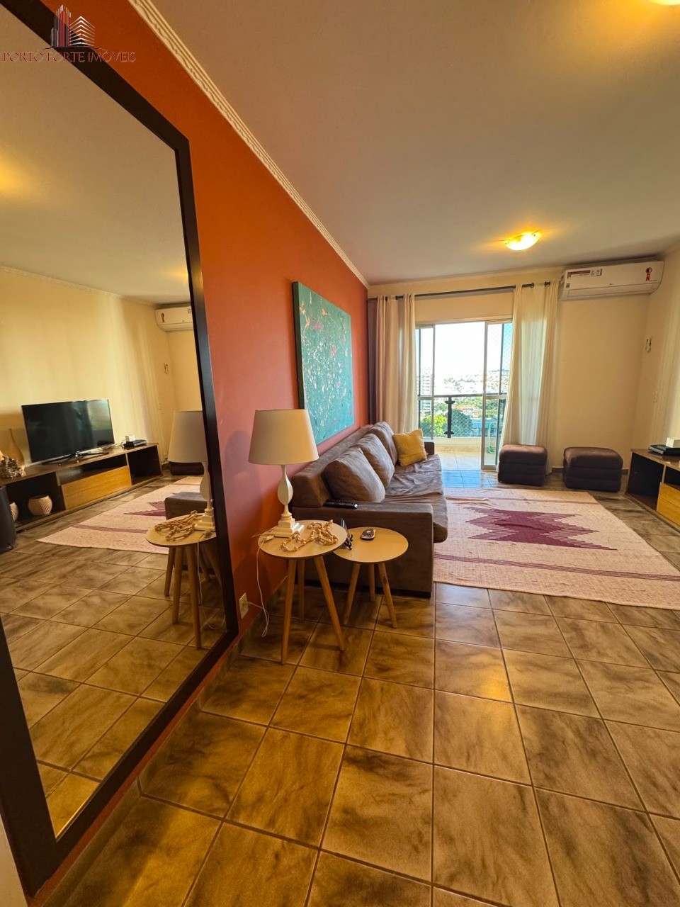 Apartamento, 3 quartos, 184 m² - Foto 1